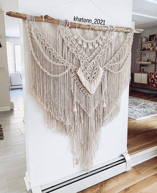 دیوارکوب غول پیکر مکرومه