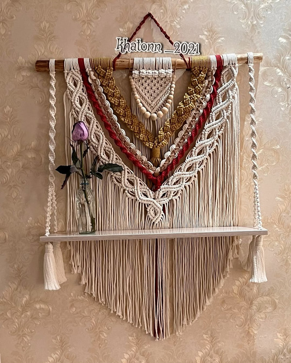 شلف رنگارنگ