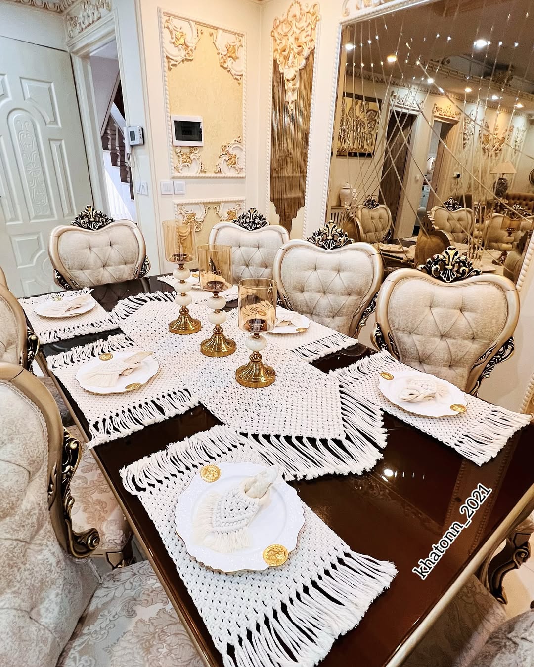 رانر وسط و شش عدد زیر بشقابی