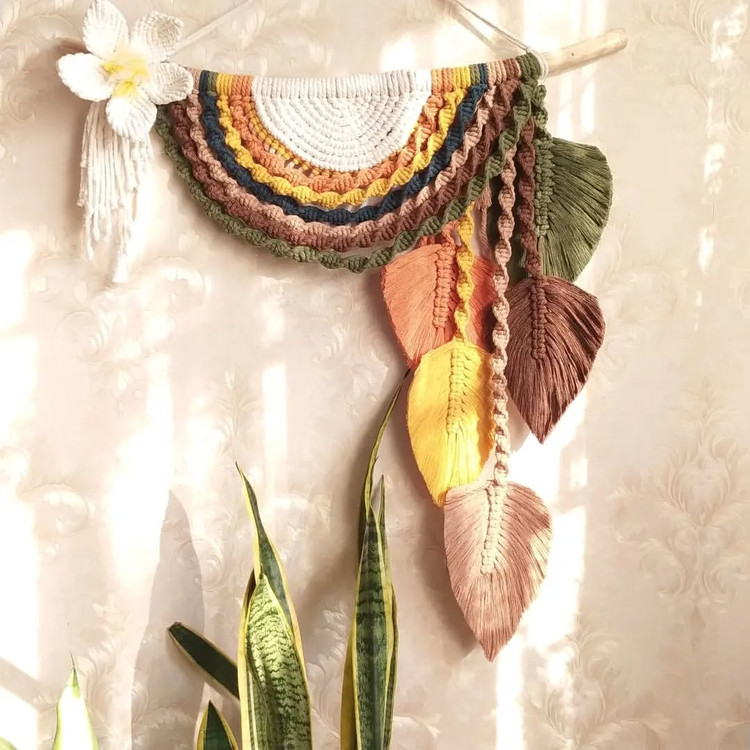 دیوارکوب برگ مکرومه