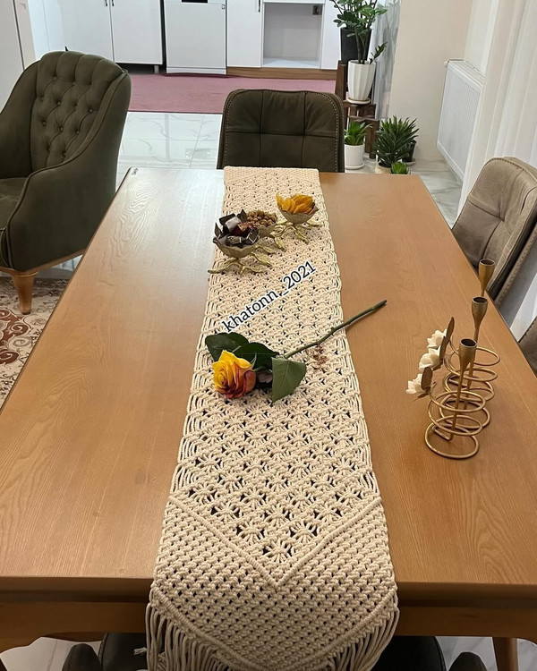 زیباترین رانر مکرومه