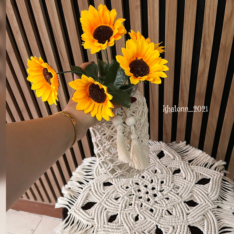 گلدان مکرومه